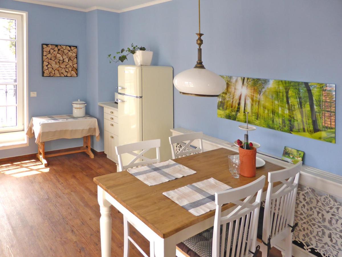 Ferienwohnung Stilvoll Urlaub machen! Dudenhofen Exterior foto